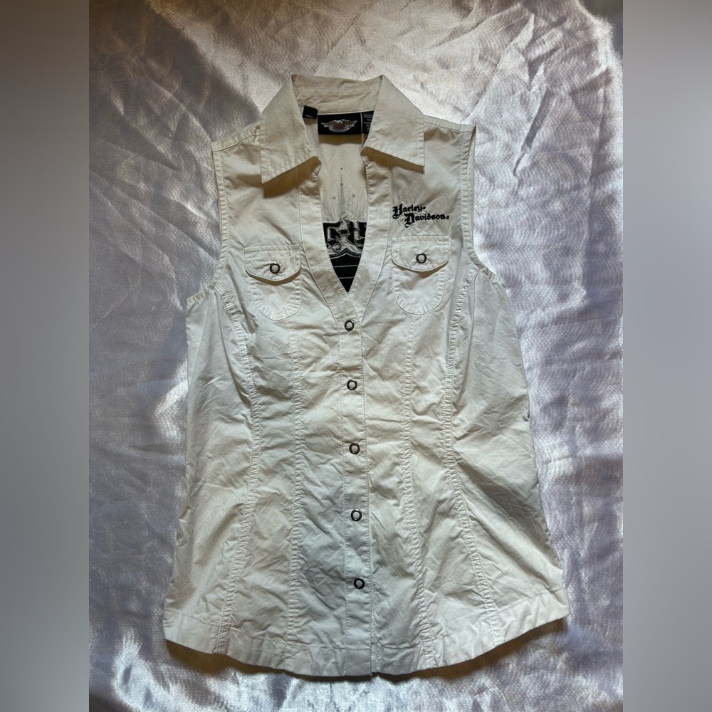 Harley-Davidson Women's White Sleeveless Button Down Shirt